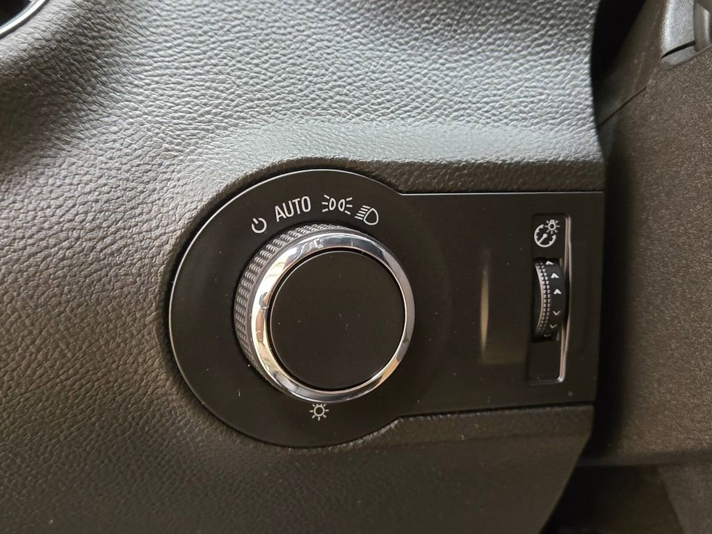 Used 2010 Chevrolet Camaro SS w/ RS Package image 38