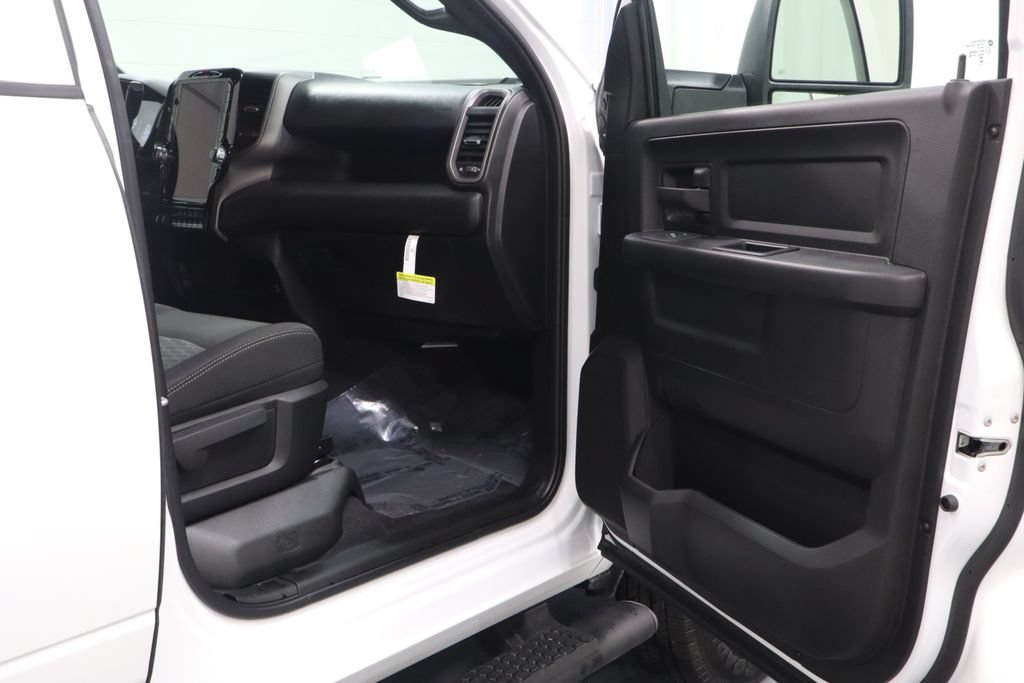 New 2026 RAM 3500 Tradesman AWD/4WD image 20