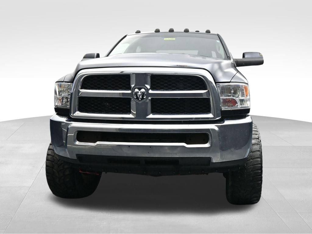 Used 2017 RAM 2500 Tradesman w/ Chrome Appearance Group AWD/4WD image 8