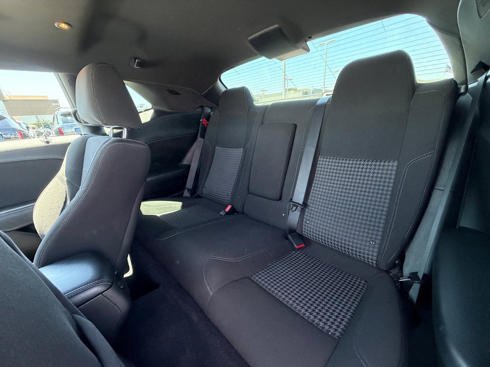 Used 2023 Dodge Challenger SXT RWD image 17