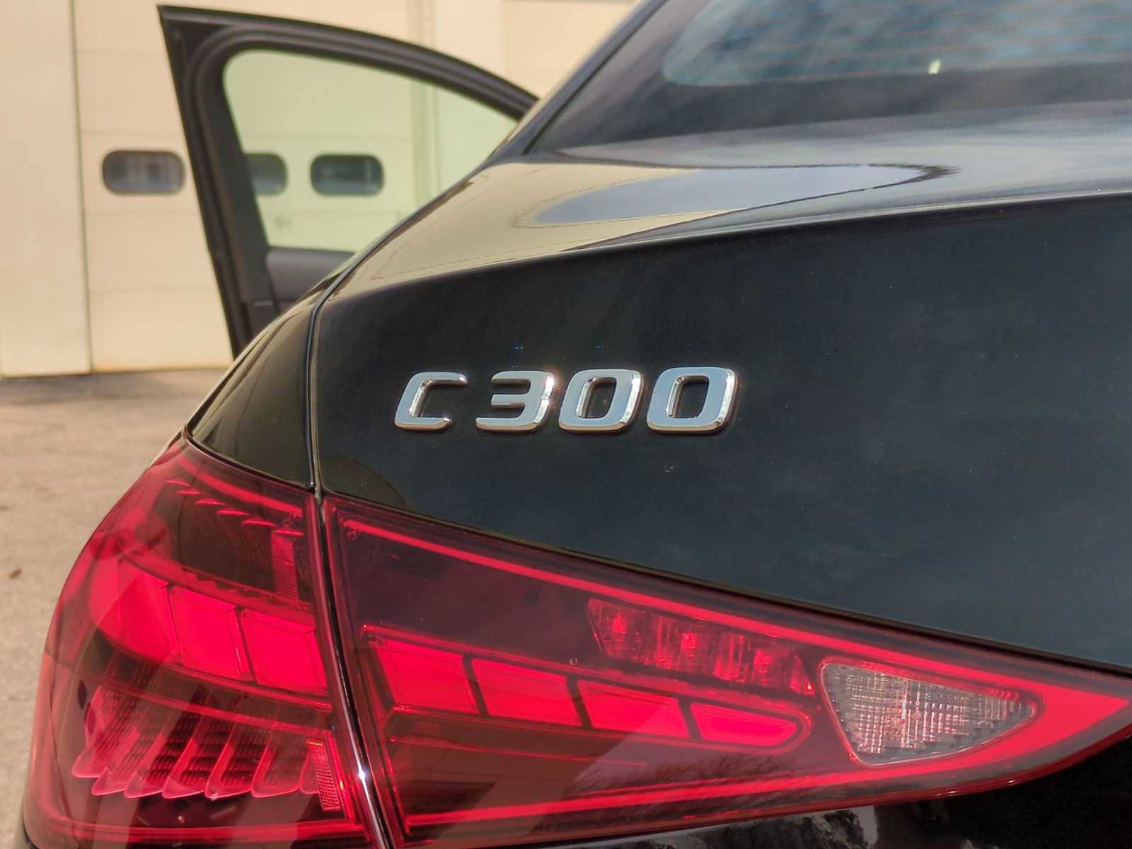 New 2025 Mercedes-Benz C 300 4MATIC Sedan image 13