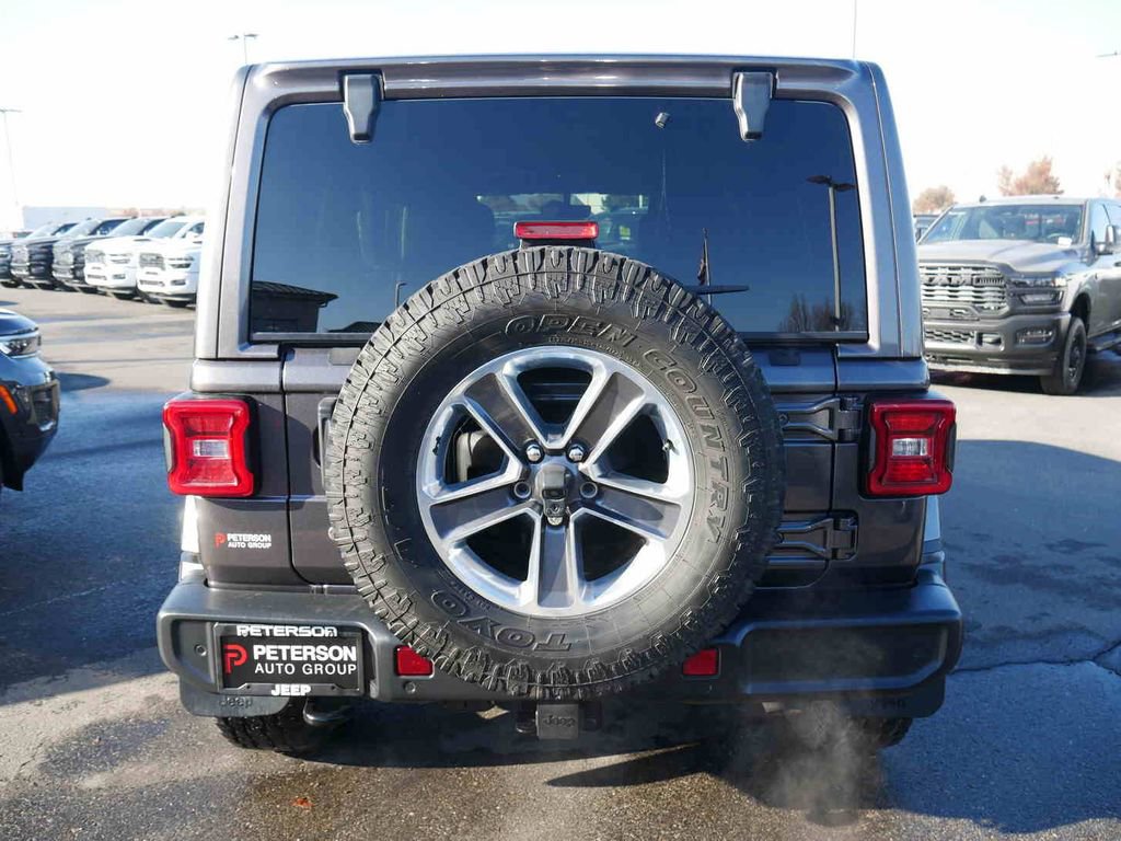 Used 2018 Jeep Wrangler Unlimited Sahara image 22