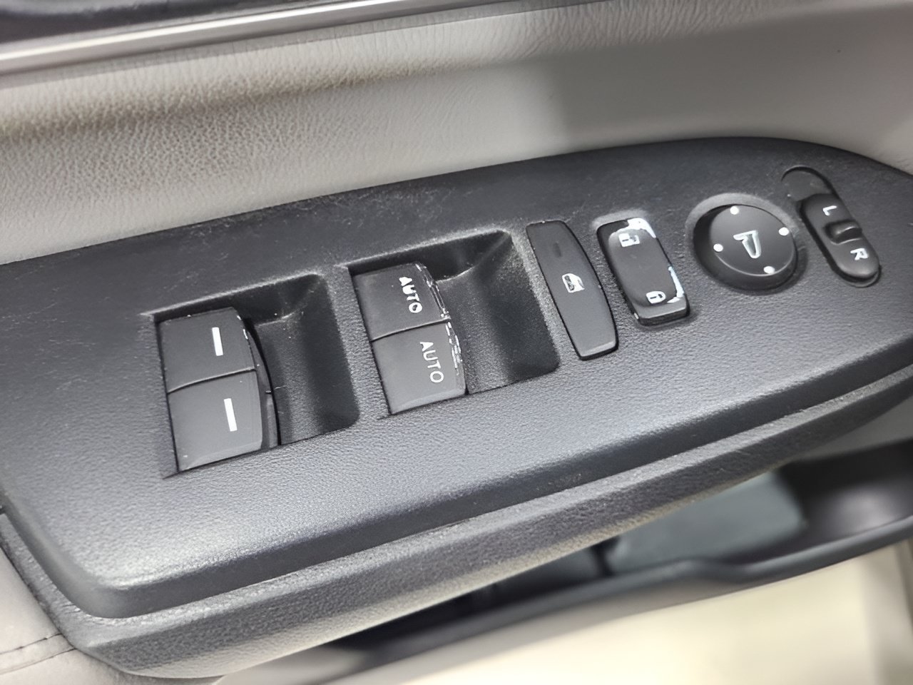 Certified 2020 Honda CR-V EX-L image 22
