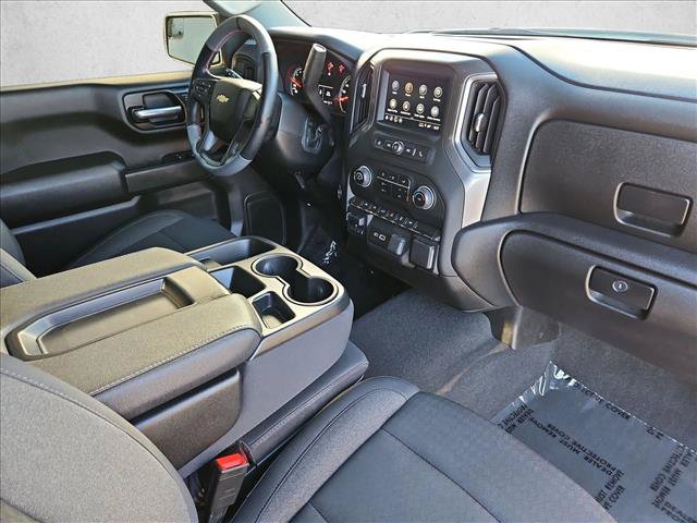 Certified 2025 Chevrolet Silverado 1500 Custom w/ Turbomax Blackout Package RWD image 28