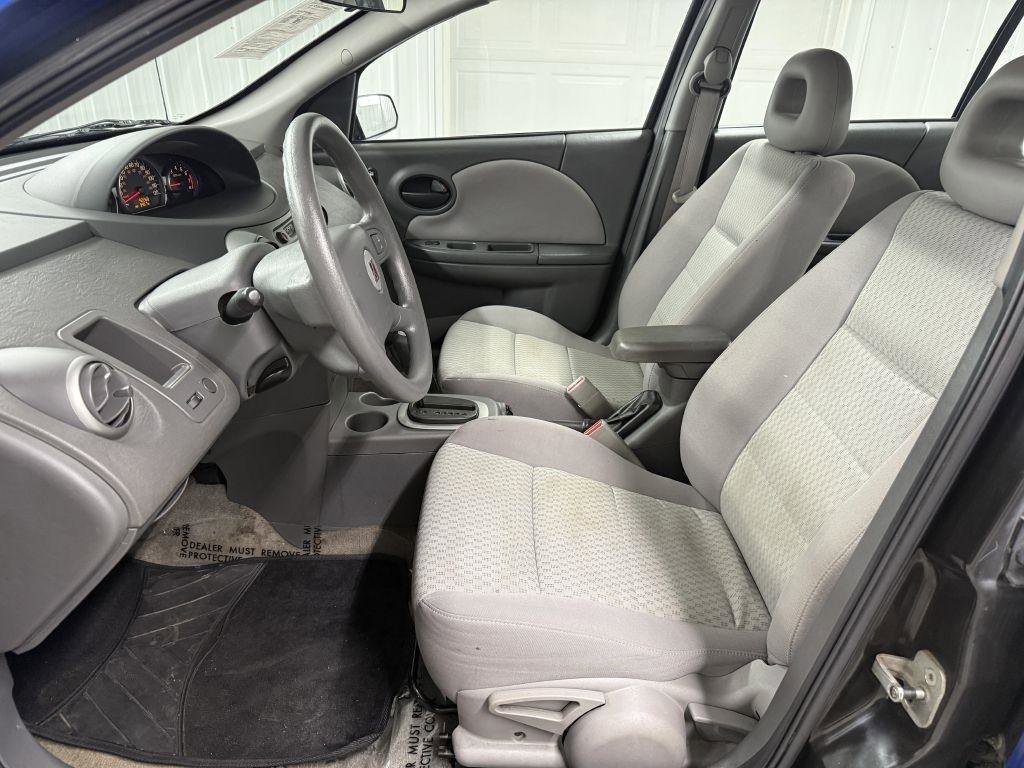 Used 2005 Saturn ION Level 2 w/ Power Pkg FWD image 9