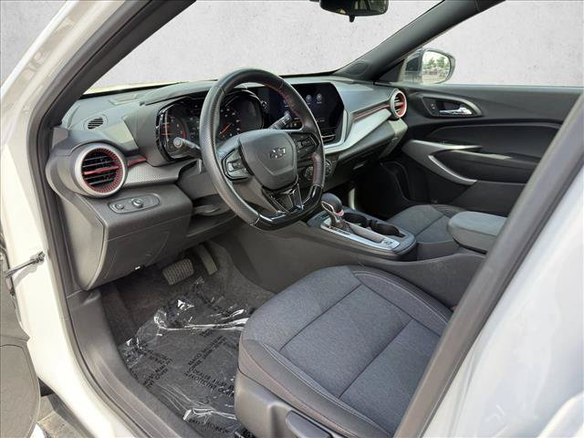 Used 2024 Chevrolet Trax RS w/ Driver Confidence Package FWD image 10