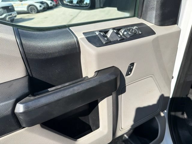 Used 2018 Ford F550 4x4 SuperCab Super Duty image 22