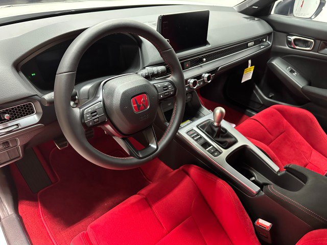 Used 2025 Honda Civic Type R image 15