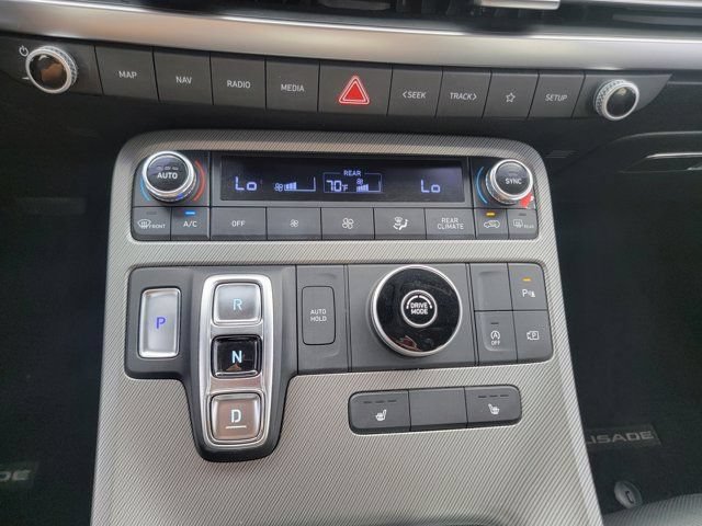 Used 2023 Hyundai Palisade SEL FWD image 26