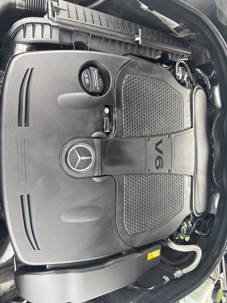 Used 2015 Mercedes-Benz E 350 4MATIC Sedan image 46