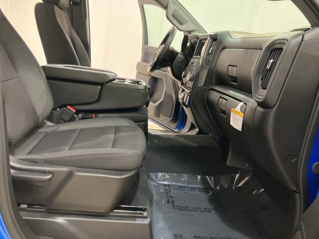 New 2026 Chevrolet Silverado 1500 Custom w/ Turbomax Blackout Package image 24