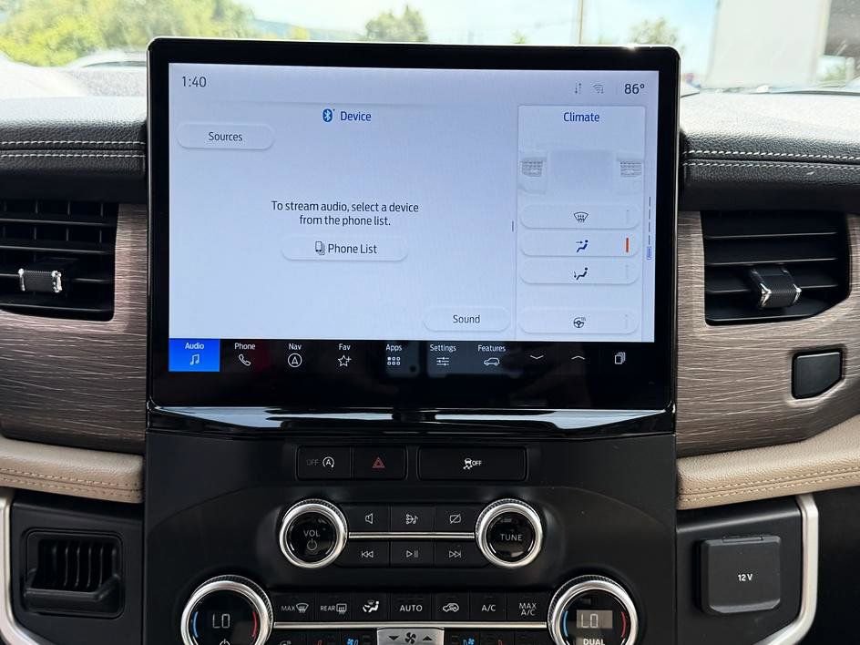 Certified 2024 Ford Expedition Max Limited image 32