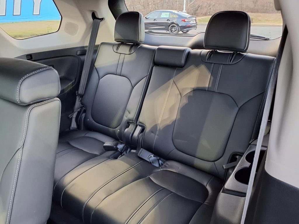 Certified 2025 Honda Pilot Elite image 10