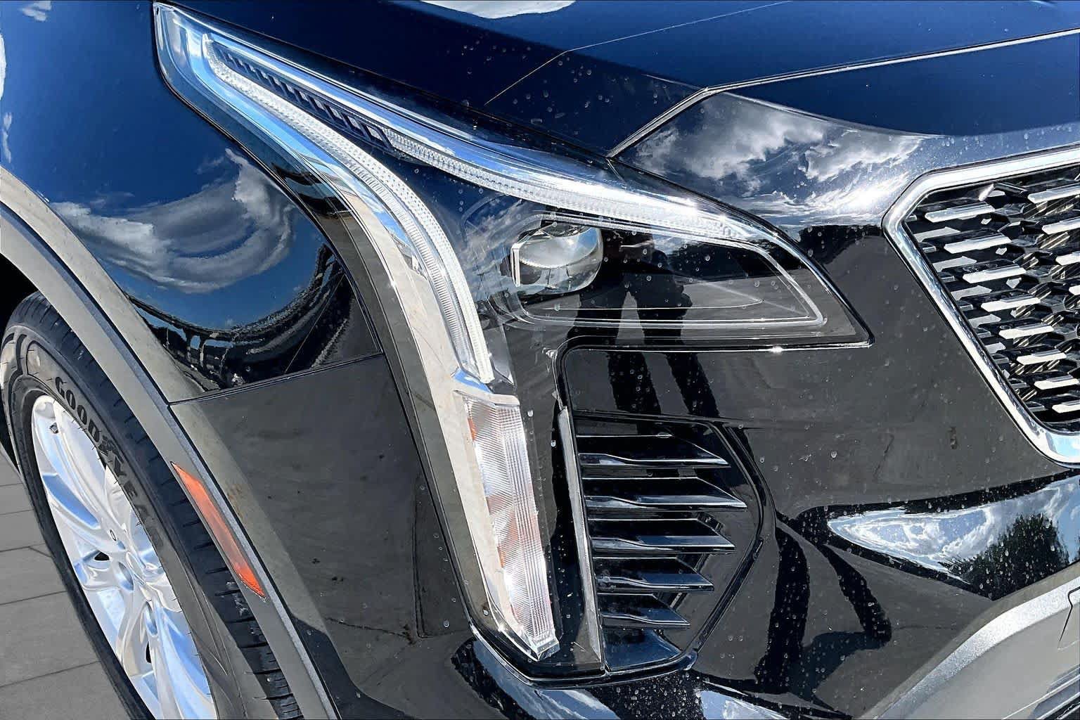 Used 2023 Cadillac XT4 Luxury w/ Cold Weather Package FWD image 51