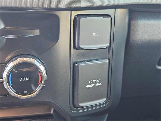 Used 2025 Ford F450 Platinum w/ FX4 Off-Road Package image 23