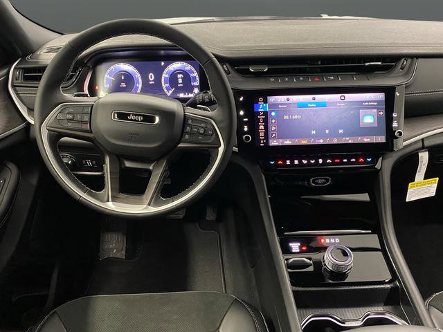 New 2026 Jeep Grand Cherokee 4WD image 5