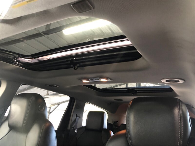 Used 2017 Chevrolet Traverse Premier AWD/4WD image 12