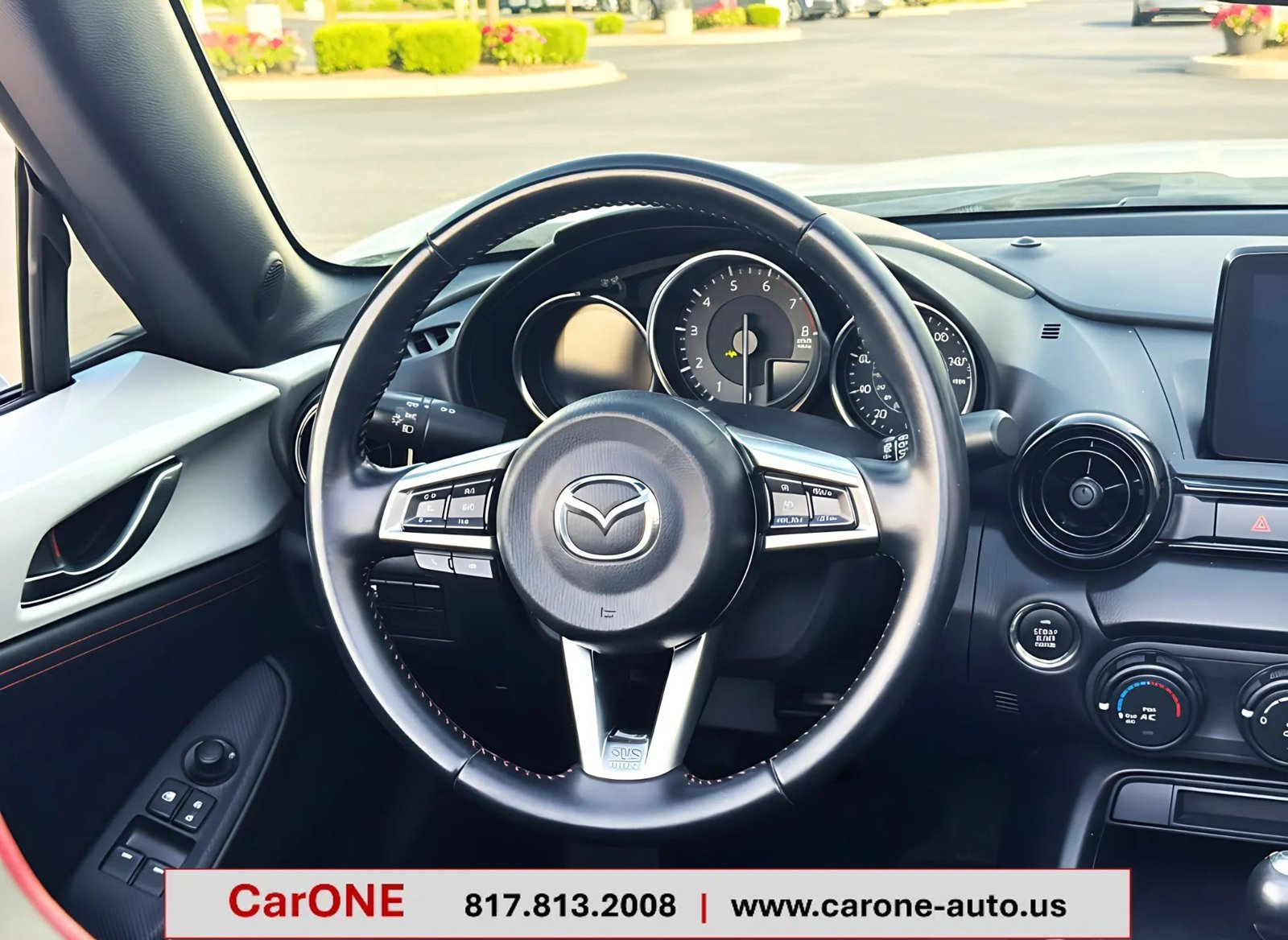 Used 2018 MAZDA MX-5 Miata Club w/ Brembo/BBS Recaro Package image 20