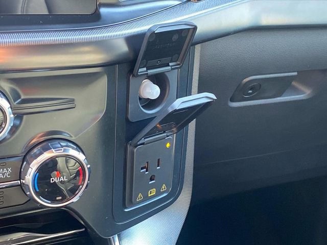 New 2025 Ford F150 Platinum w/ FX4 Off-Road Package AWD/4WD image 23