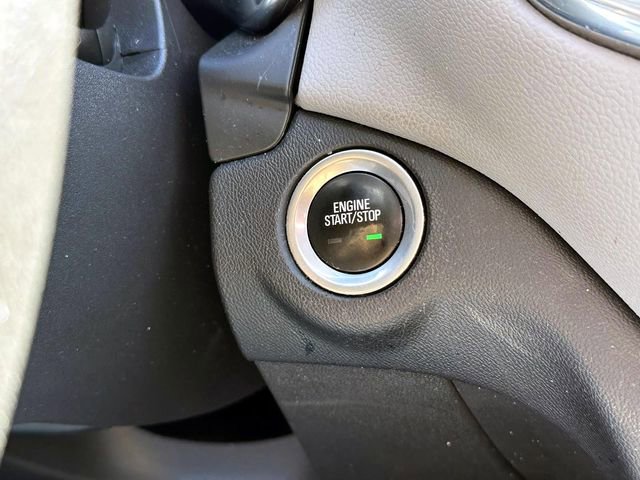 Used 2020 Chevrolet Equinox LS w/ LS Convenience Package image 26