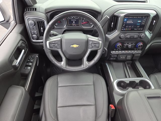 Used 2021 Chevrolet Silverado 1500 LTZ AWD/4WD image 25