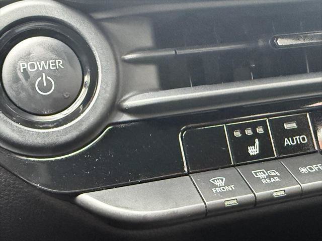 Certified 2024 Toyota Crown AWD/4WD image 28
