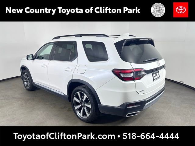 Used 2023 Honda Pilot Elite image 5