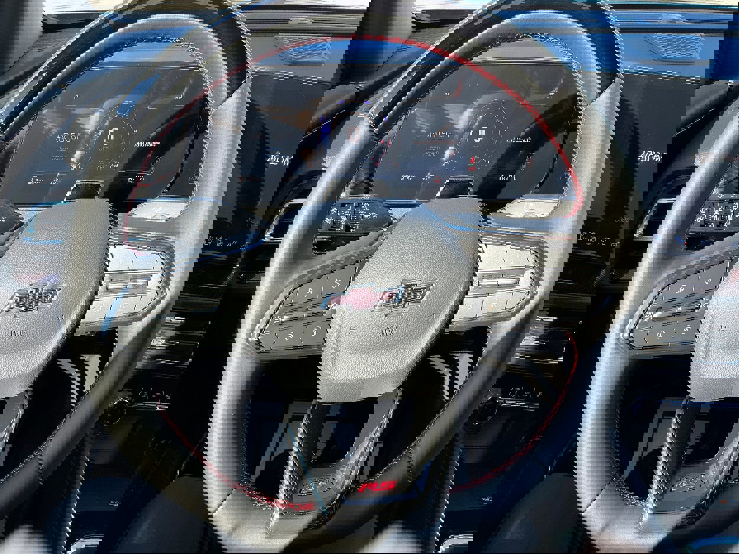 New 2026 Chevrolet Traverse RS w/ LPO, Floor Liner Package image 4