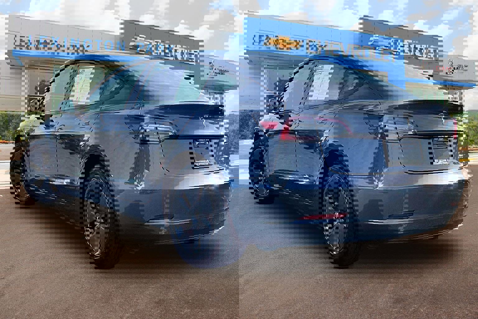 Used 2023 Tesla Model 3 Long Range image 2