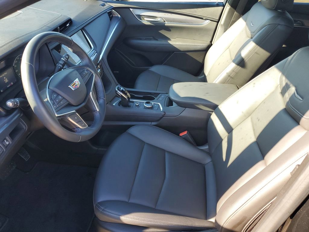 Used 2023 Cadillac XT5 Luxury image 5