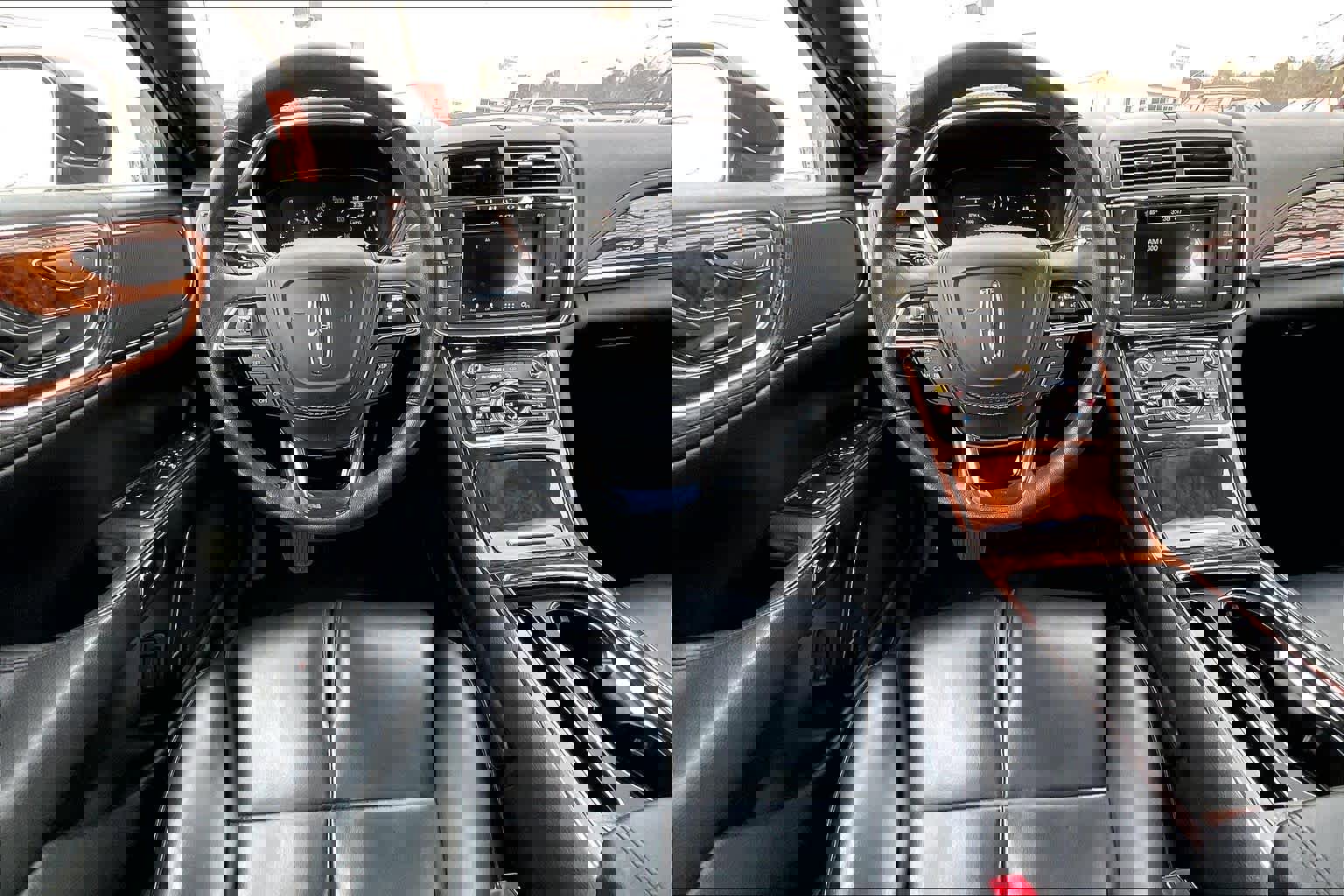 Used 2017 Lincoln Continental Premiere image 6