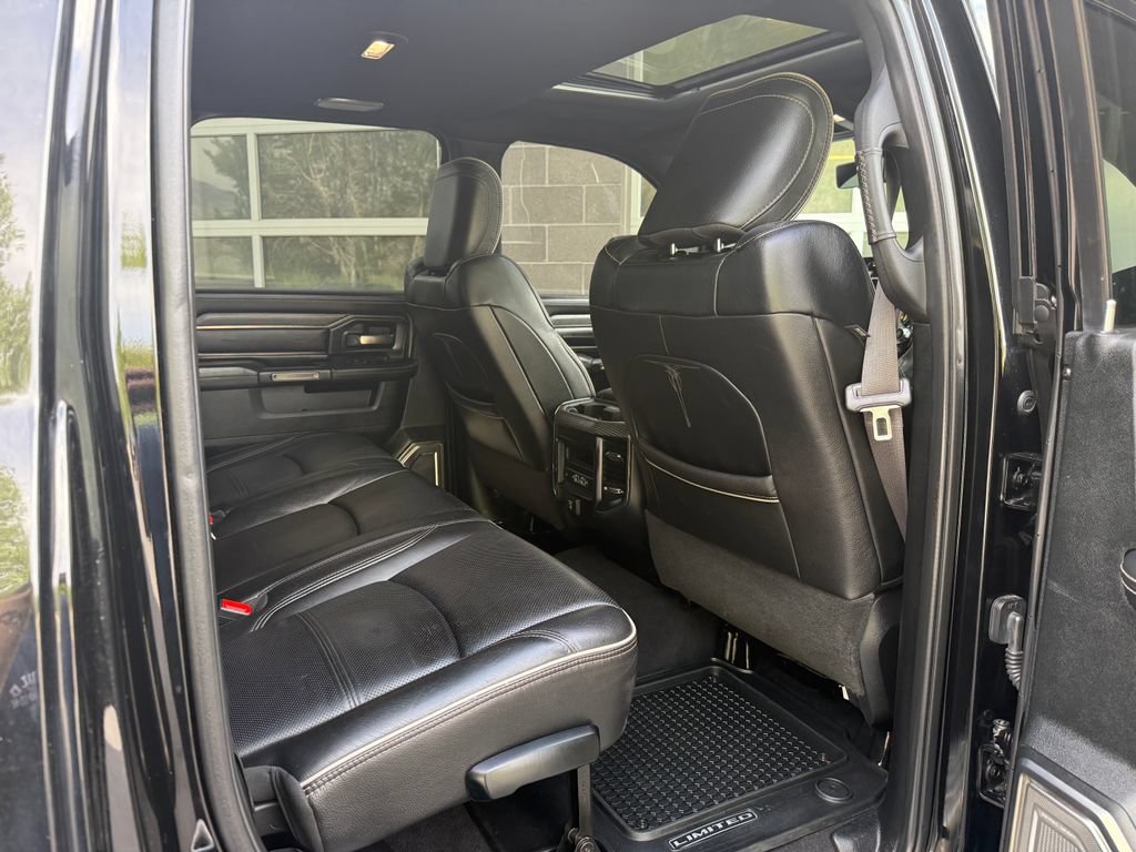 Used 2021 RAM 2500 Limited AWD/4WD image 44