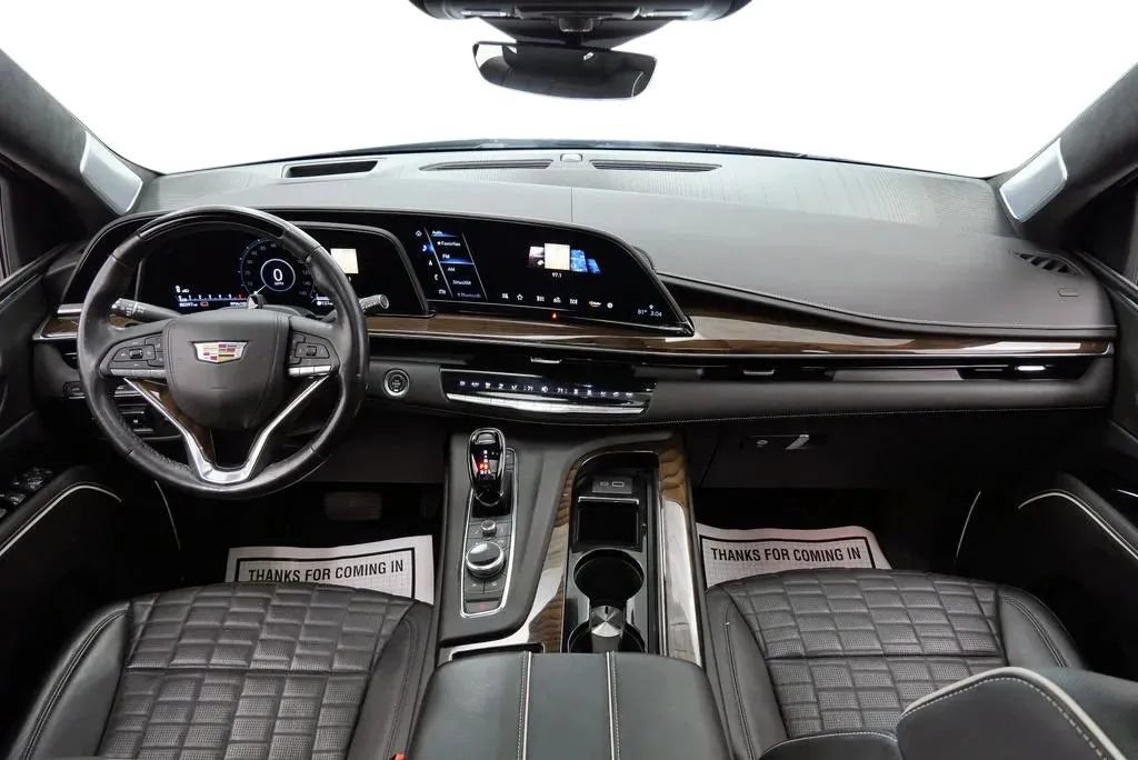 Used 2024 Cadillac Escalade Premium Luxury Platinum AWD/4WD image 24