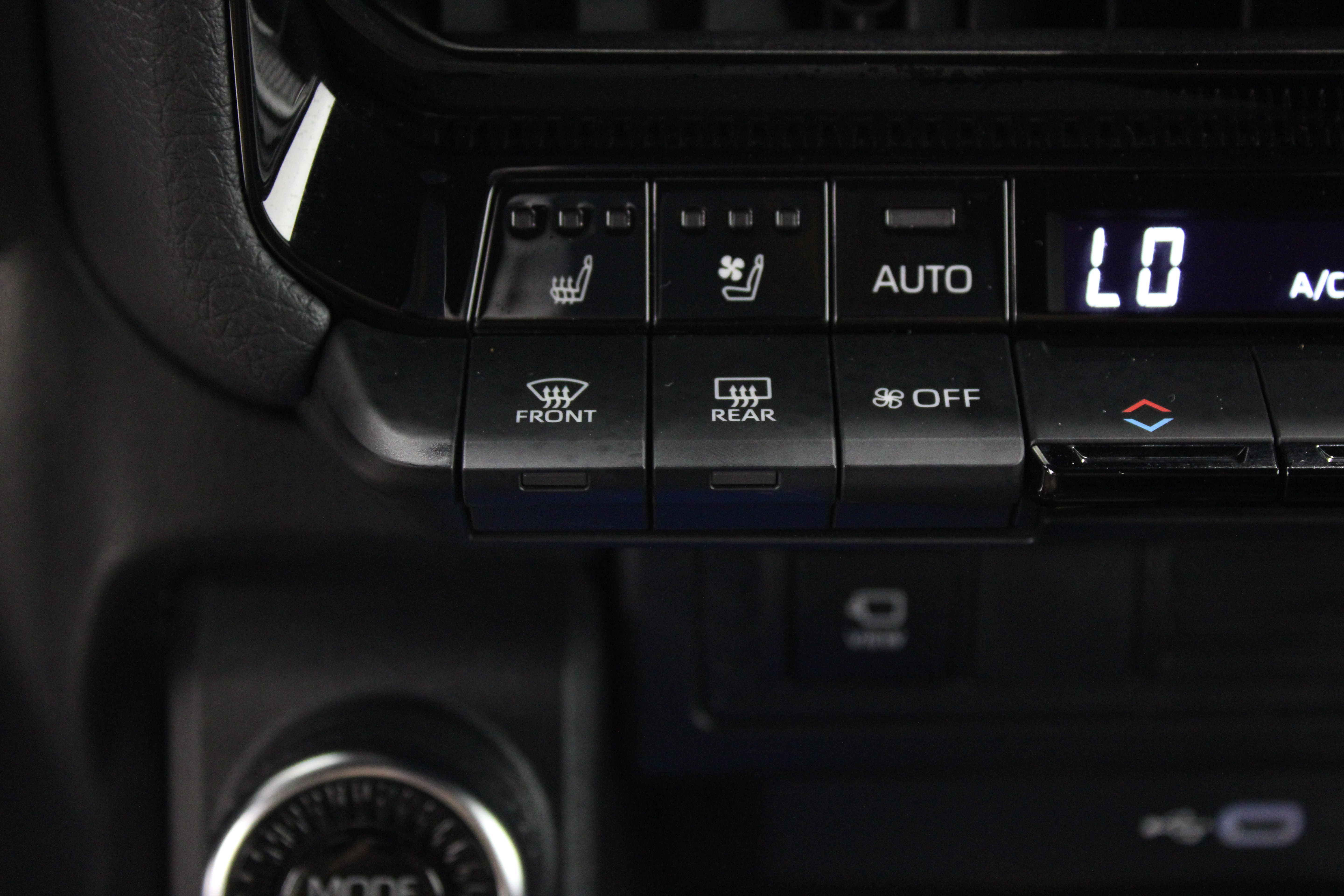 Used 2025 Toyota Land Cruiser w/ Premium Package AWD/4WD image 22
