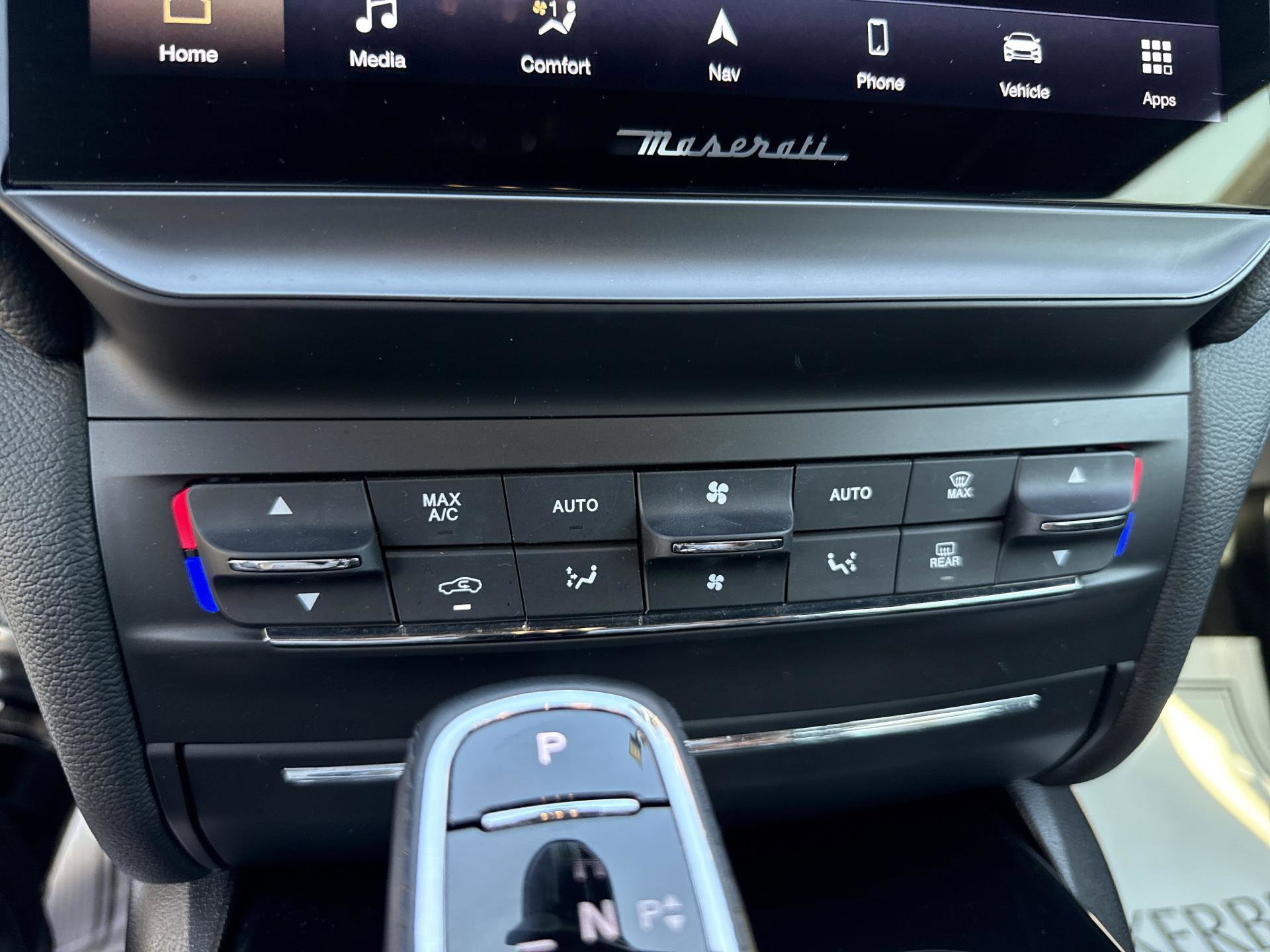 Used 2022 Maserati Ghibli Modena Q4 image 14