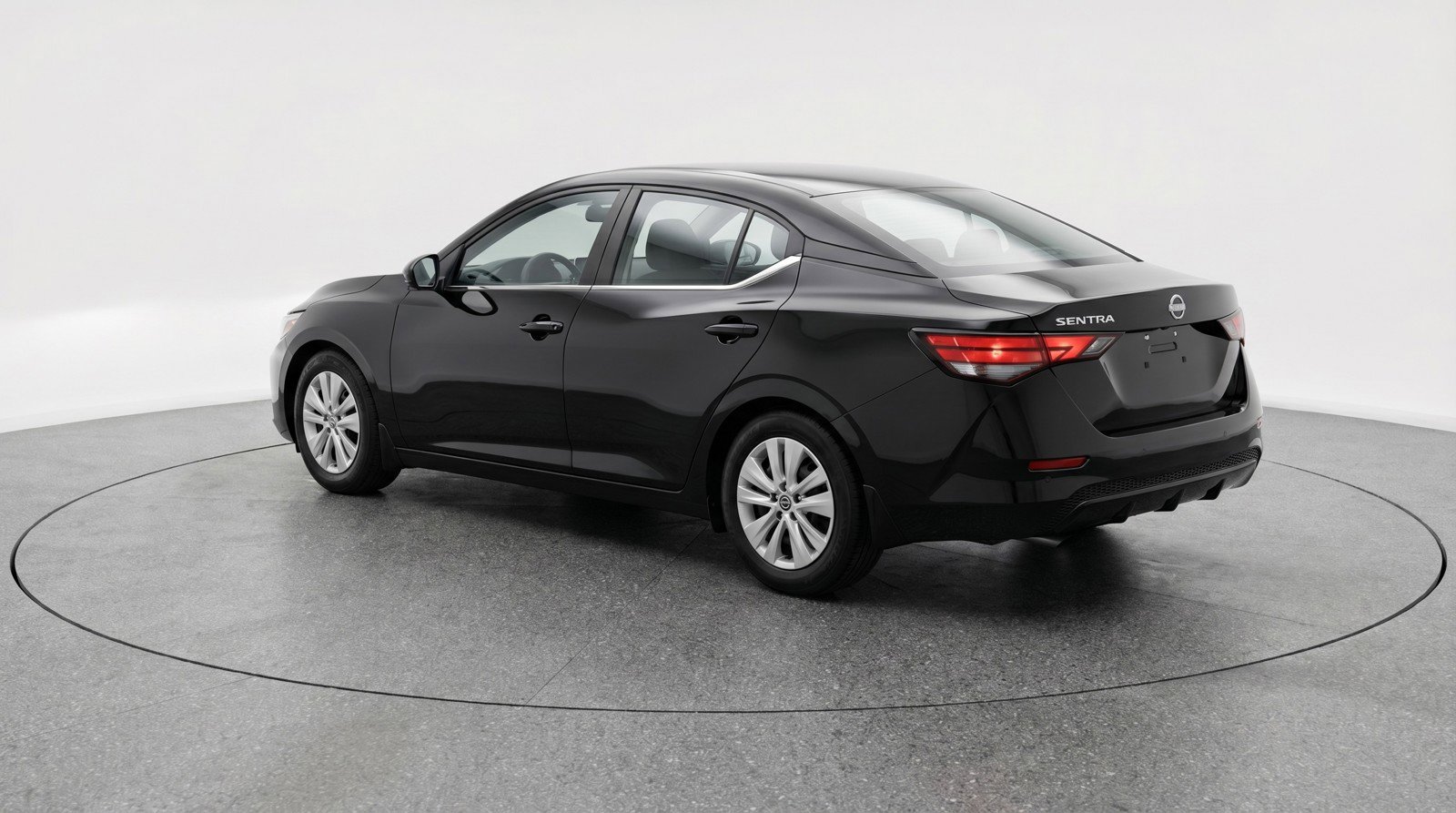 Used 2025 Nissan Sentra S image 6