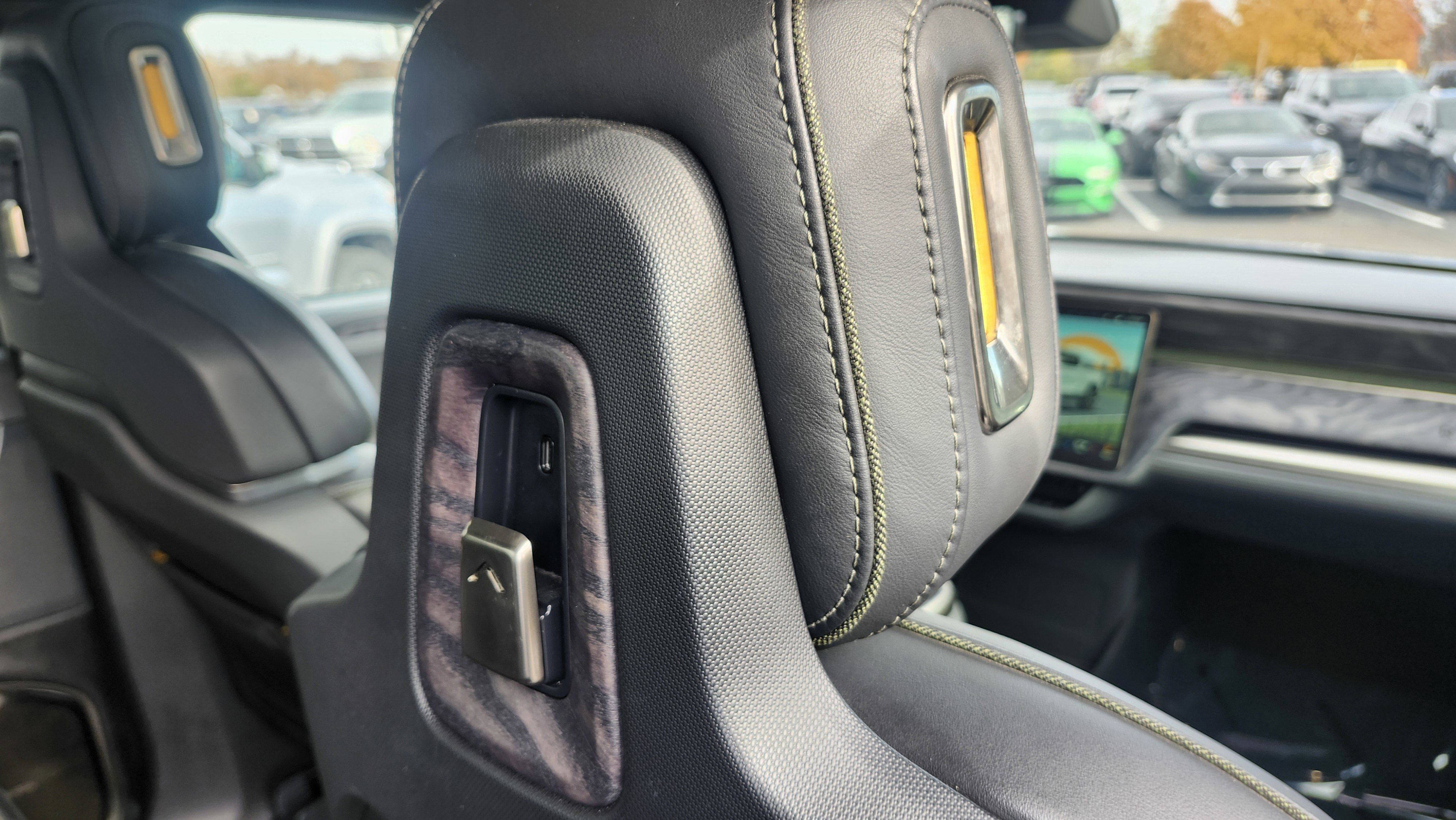 Used 2022 Rivian R1T Launch Edition image 22