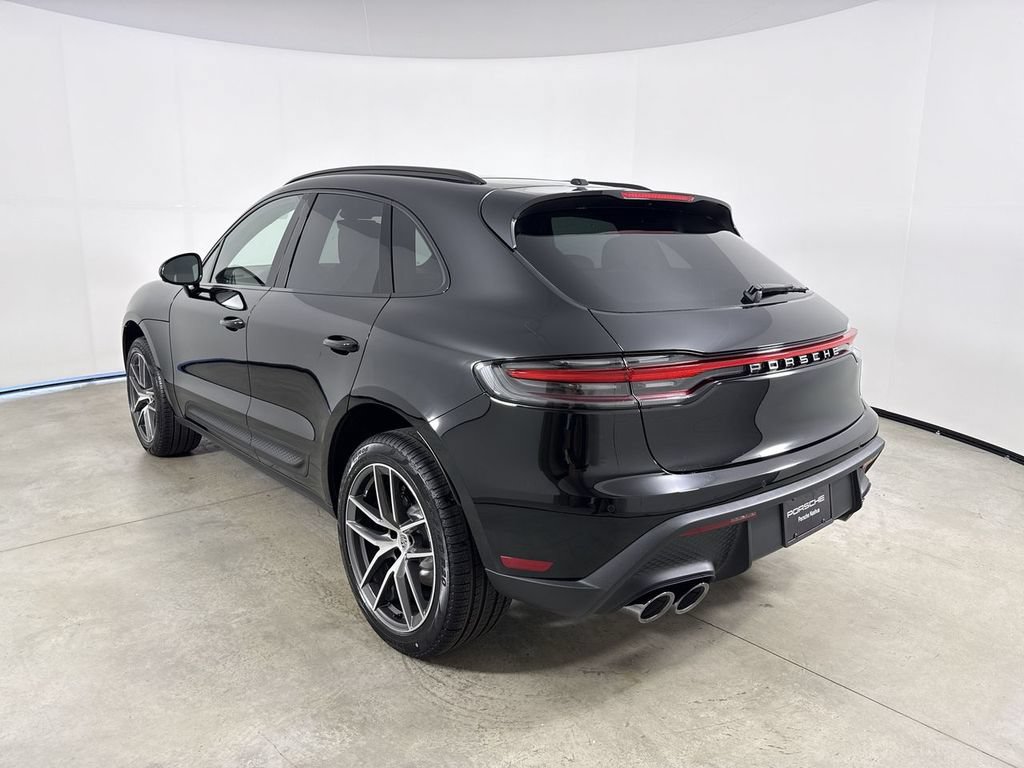 New 2026 Porsche Macan AWD/4WD image 3