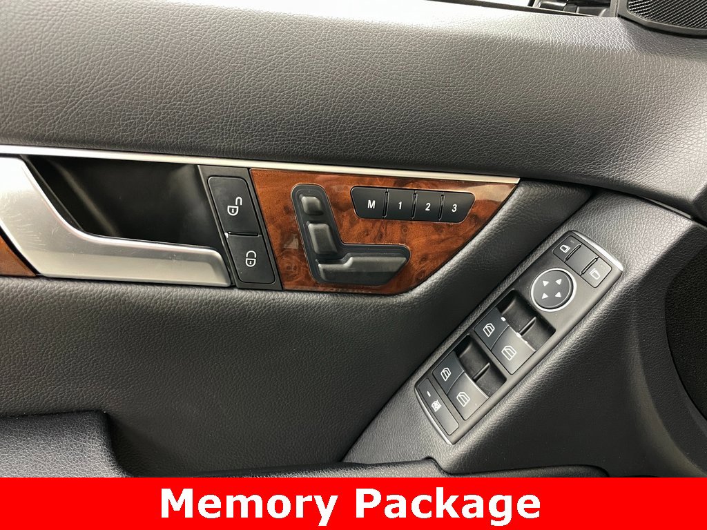 Used 2012 Mercedes-Benz C 300 4MATIC Sedan image 7