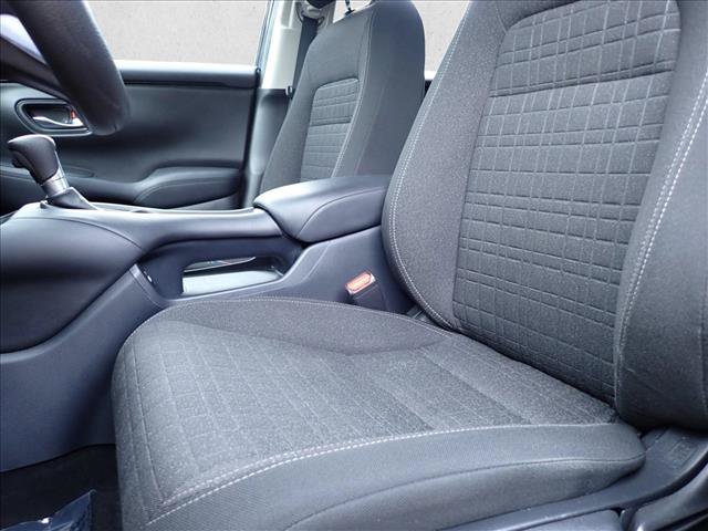 Used 2023 Honda HR-V LX image 11