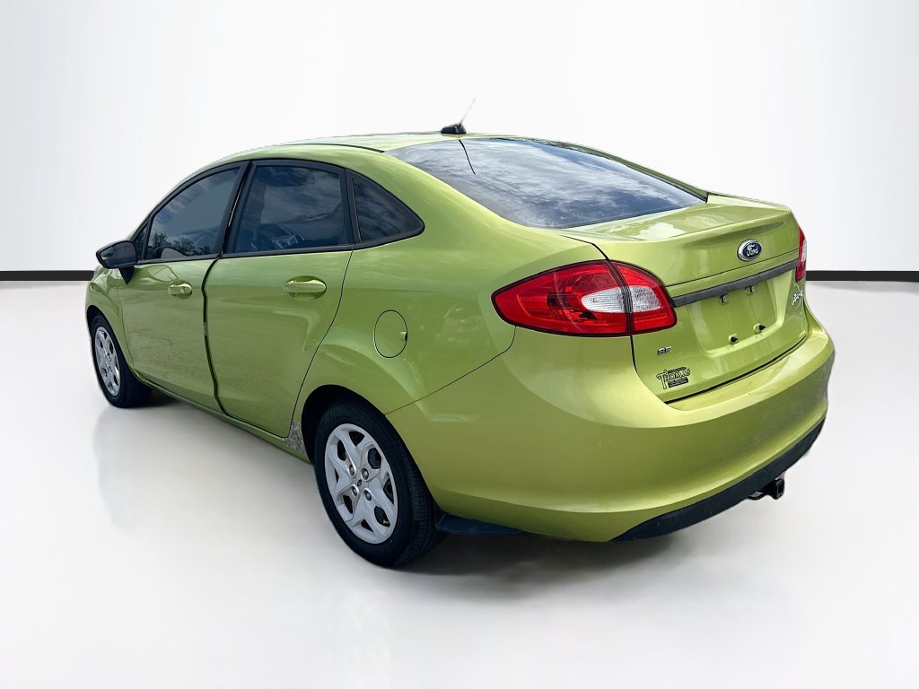 Used 2011 Ford Fiesta SE w/ 201A Rapid Spec Order Code FWD image 5