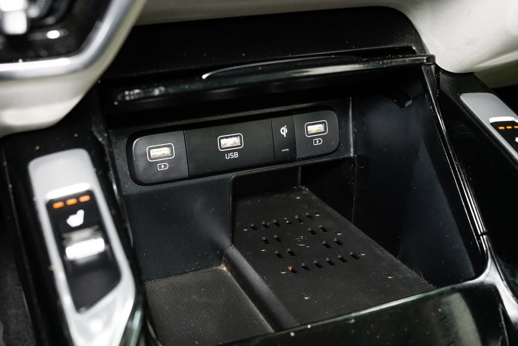 Certified 2023 Kia Sorento SX image 20