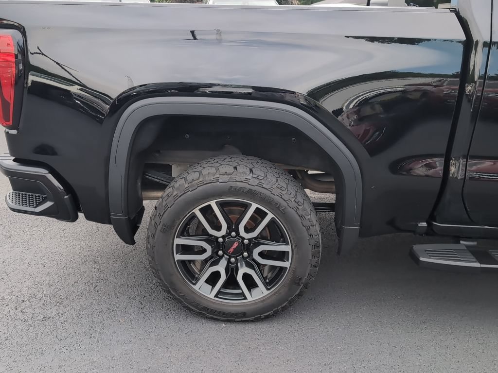 Used 2019 GMC Sierra 1500 AT4 w/ AT4 Premium Package AWD/4WD image 4