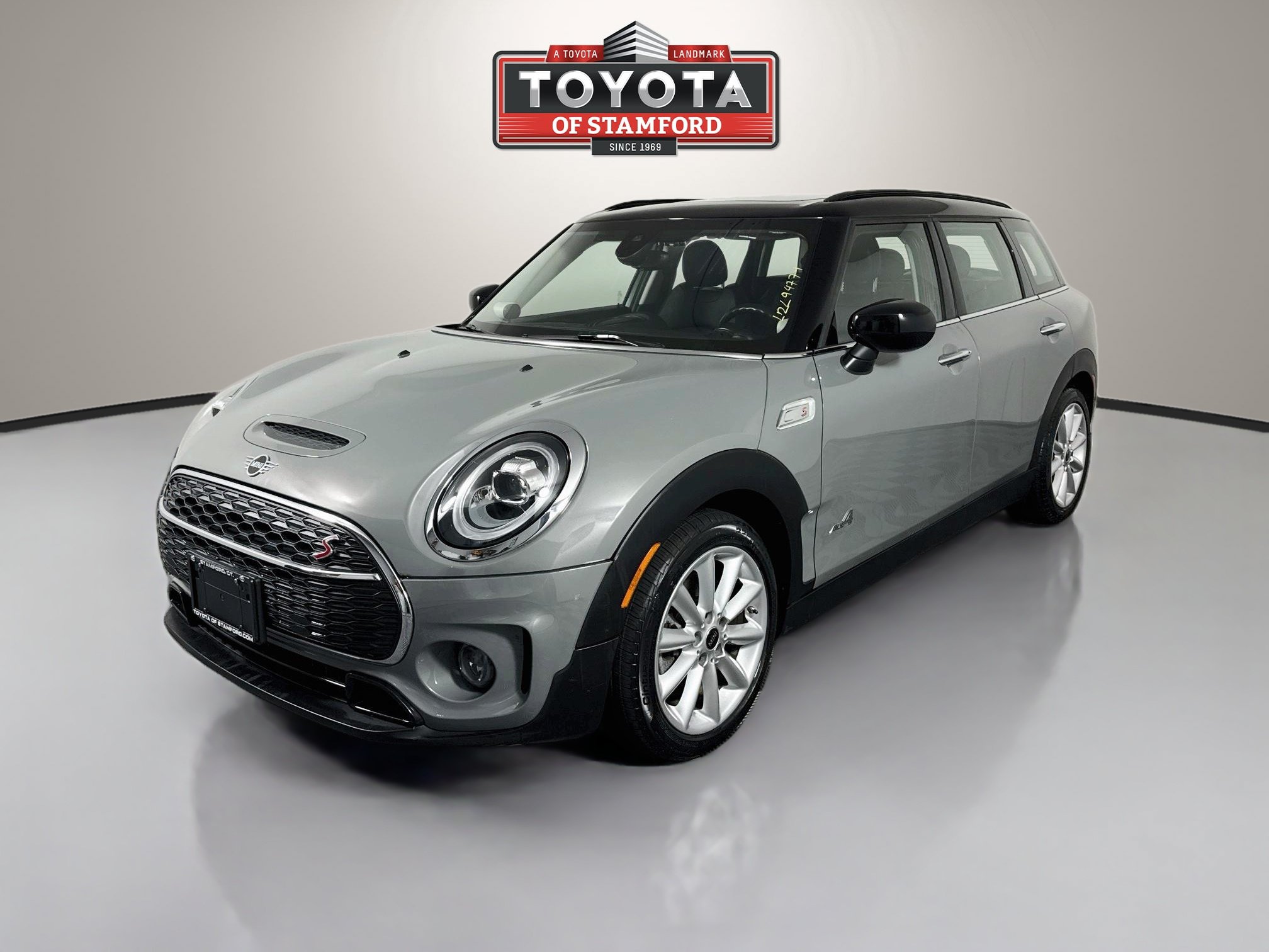 Used 2020 MINI Cooper Clubman S w/ Storage Package AWD/4WD image 3