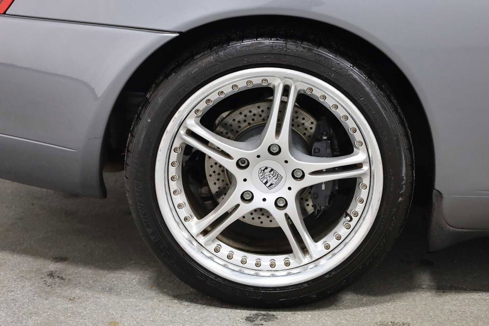 Used 2001 Porsche 911 Carrera image 34