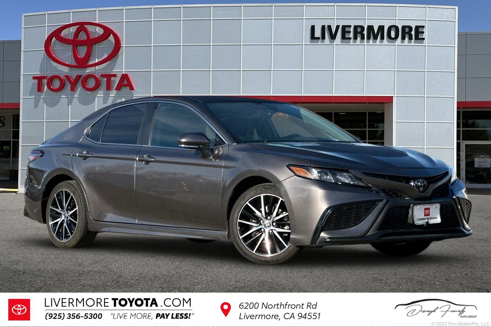 Used 2023 Toyota Camry SE