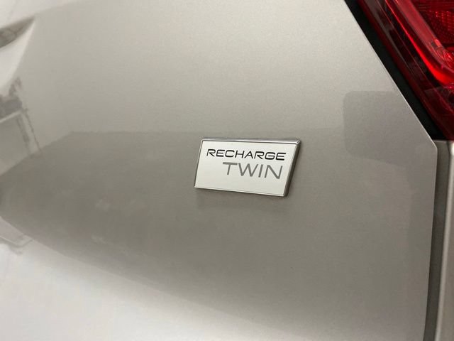 Used 2023 Volvo XC40 Recharge Ultimate AWD/4WD image 98