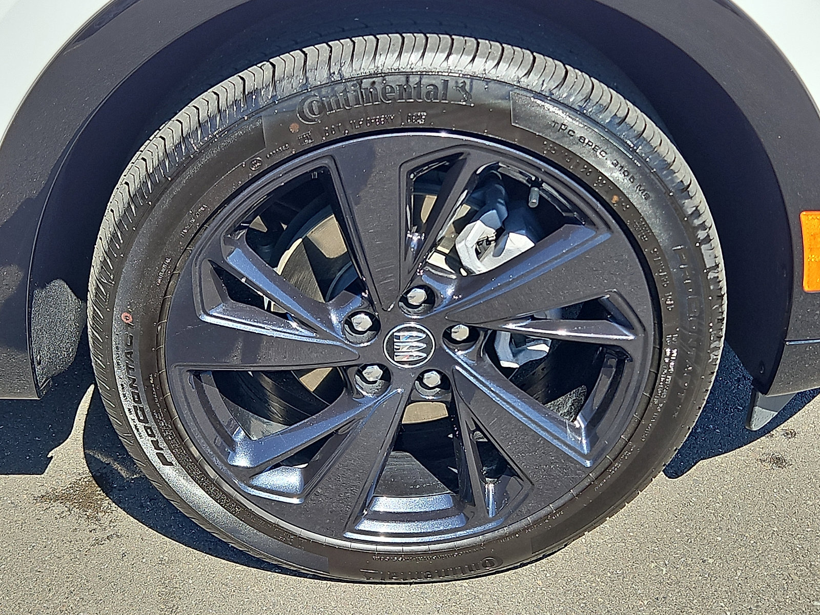 Certified 2025 Buick Envision Sport Touring AWD/4WD image 8