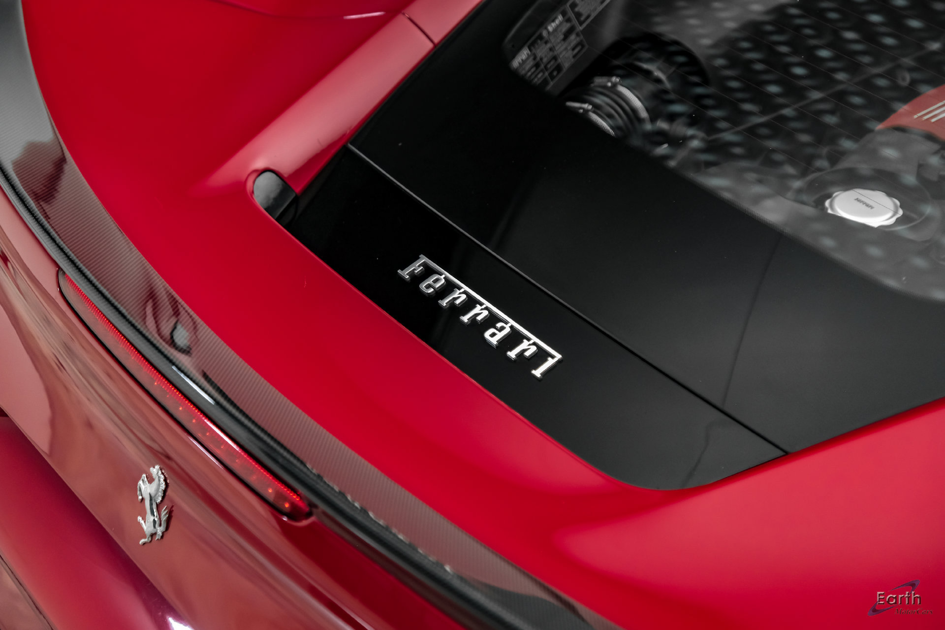 Used 2017 Ferrari 488 GTB RWD image 19