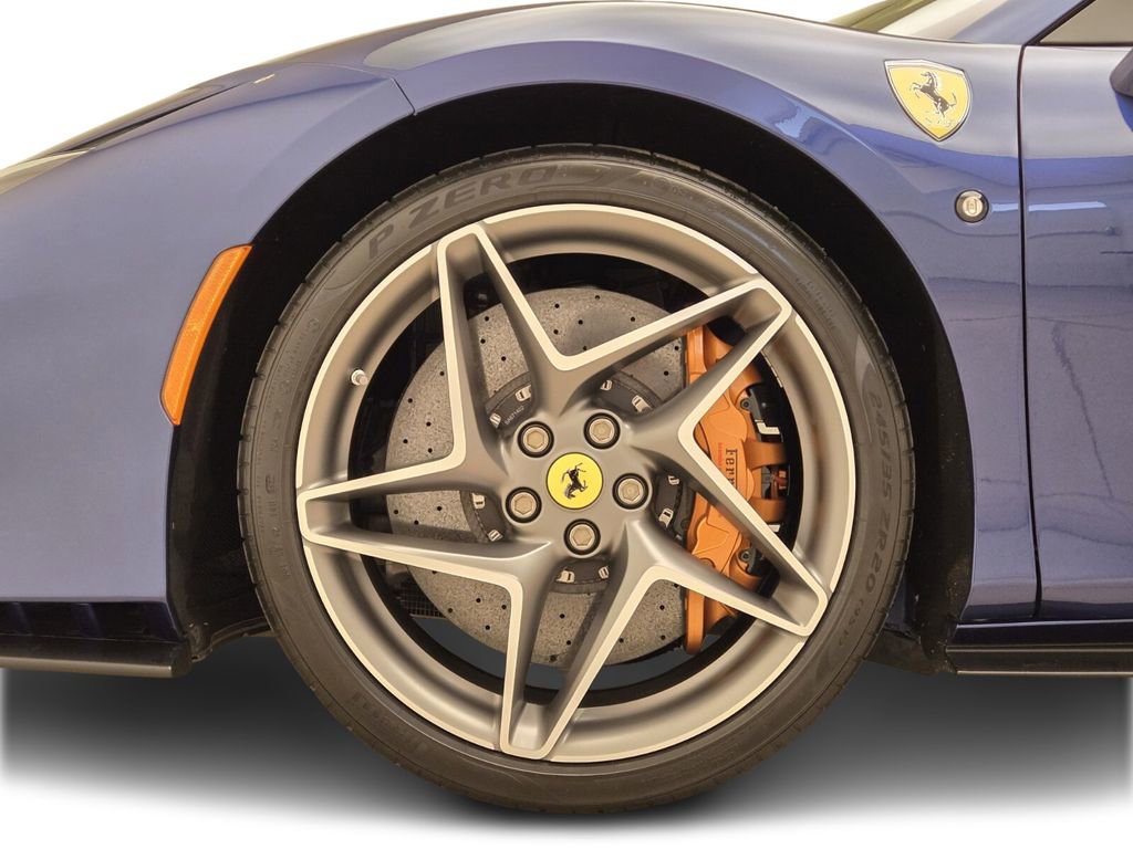 Used 2022 Ferrari F8 Tributo image 13